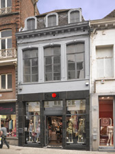 Mons